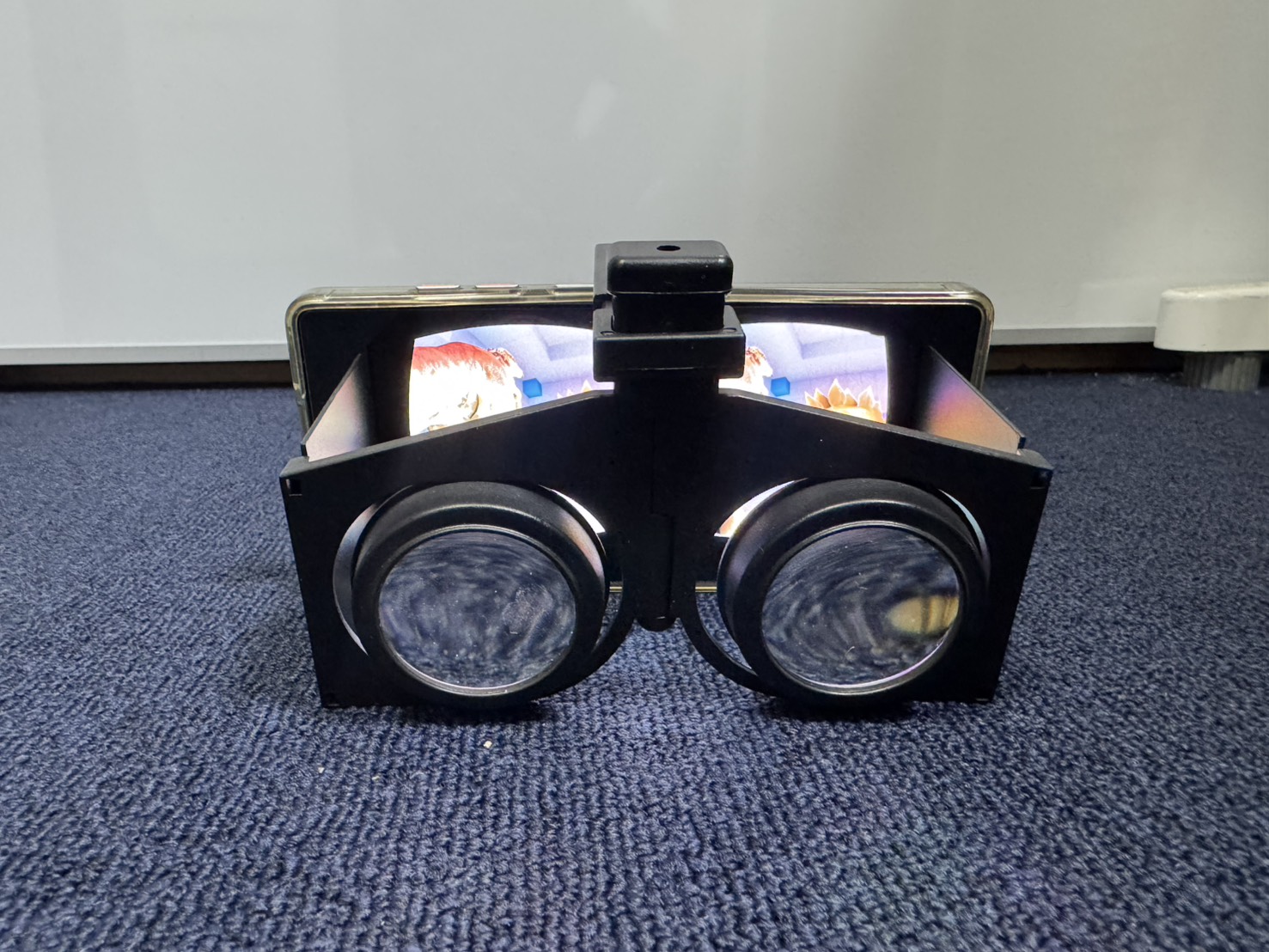 スマートフォン向けVRアプリを開発中 ― 日常の中に「新しい体験」を提案